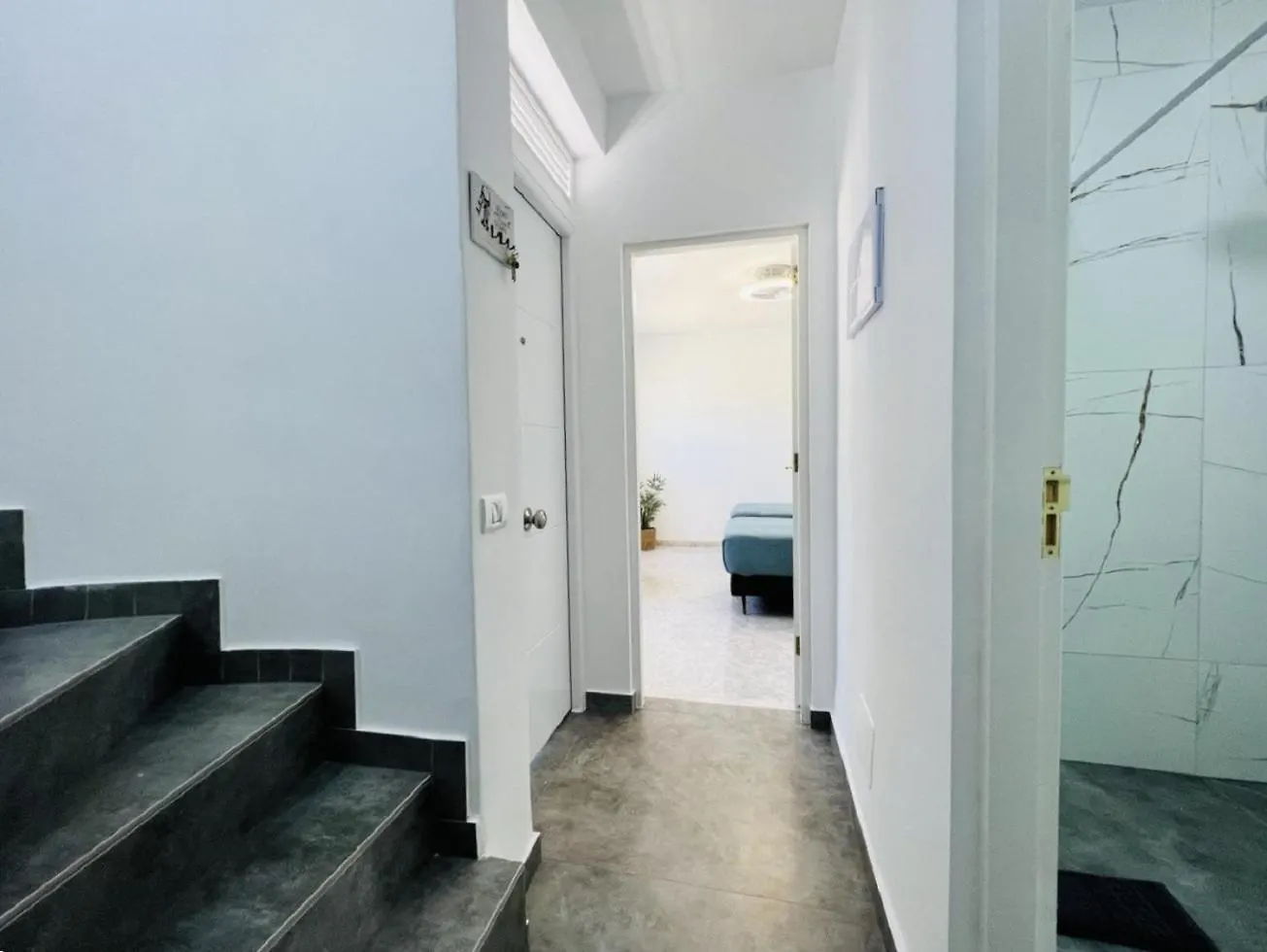 阿德耶Paulmarie Duplex Ocean View公寓 0*, 阿德耶
